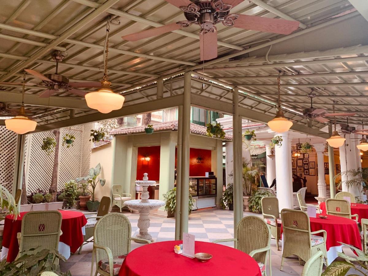 The Elgin Fairlawn, Kolkata Hotel Luaran gambar